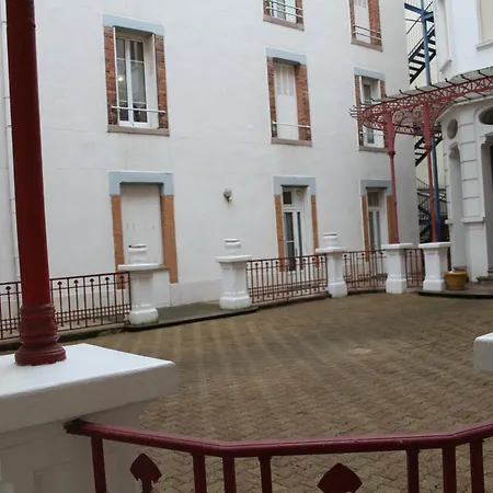 Proche Des Thermes Apartamento Vichy